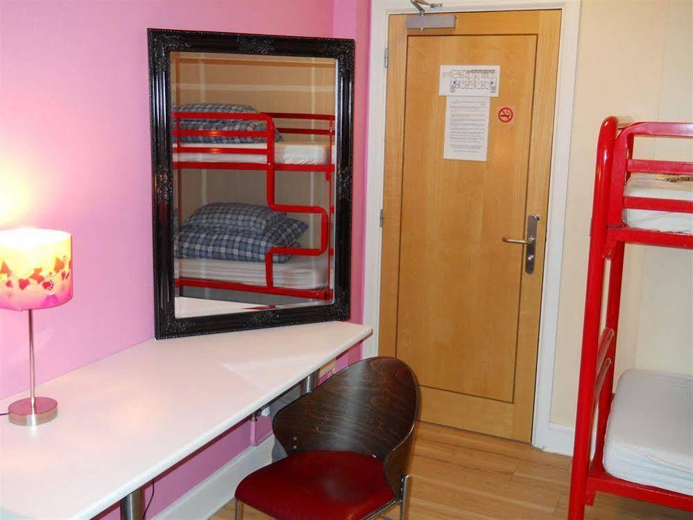 Snoozles Galway City Centre Extérieur photo